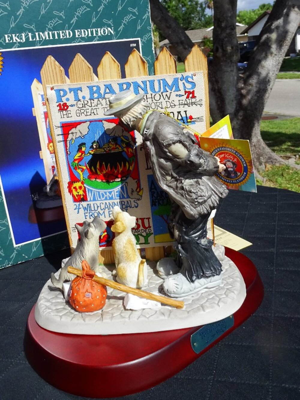 Emmett Kelly Jr American Circus Extravaganzas Figurine Ltd Ed 2916/5000 Box - Picture 2 of 5